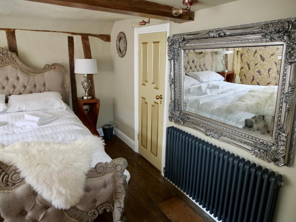Luxury 9 Bed Manor House Hot Tub Cinema Room Skytv Saffron Walden Exterior foto